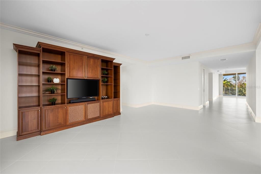 For Sale: $5,999,000 (4 beds, 4 baths, 3921 Square Feet)