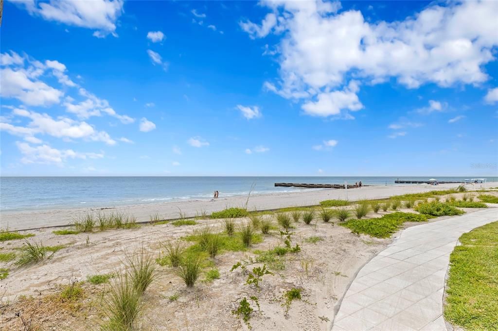 For Sale: $5,999,000 (4 beds, 4 baths, 3921 Square Feet)