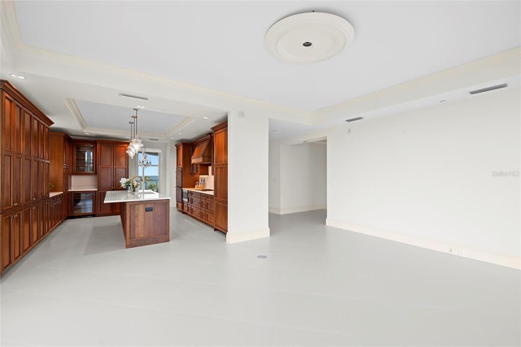 For Sale: $5,999,000 (4 beds, 4 baths, 3921 Square Feet)