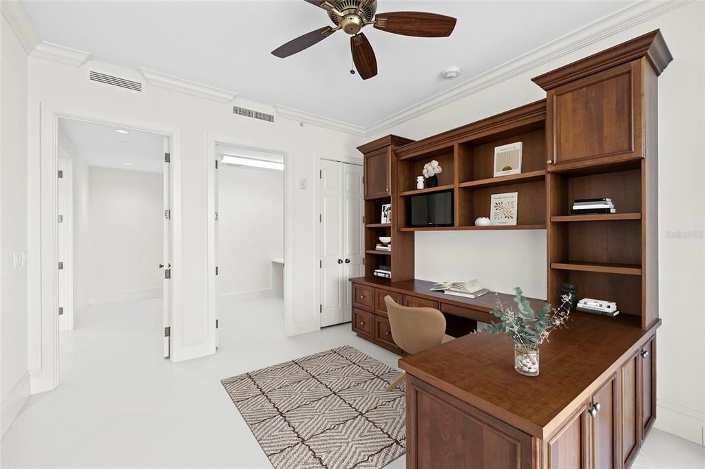 For Sale: $5,999,000 (4 beds, 4 baths, 3921 Square Feet)