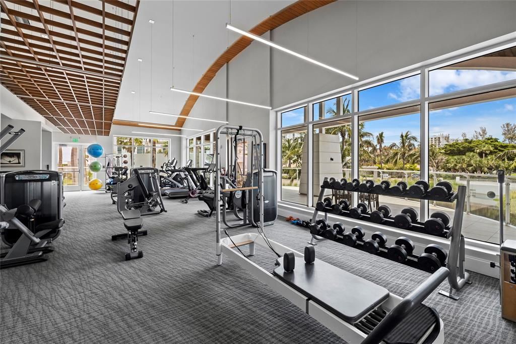 For Sale: $5,999,000 (4 beds, 4 baths, 3921 Square Feet)