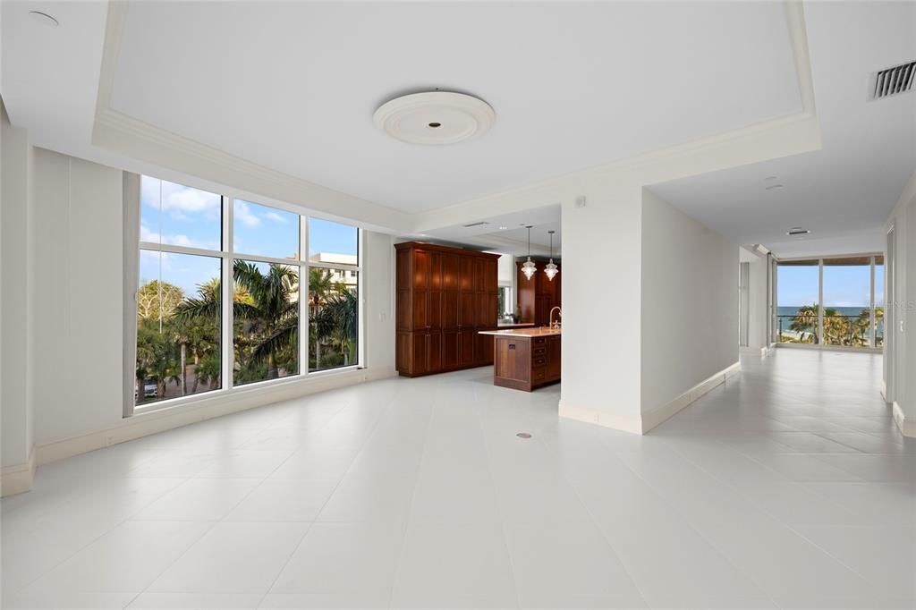 For Sale: $5,999,000 (4 beds, 4 baths, 3921 Square Feet)