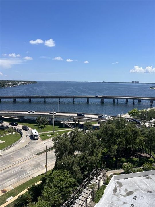 For Rent: $3,100 (2 beds, 1 baths, 1056 Square Feet)