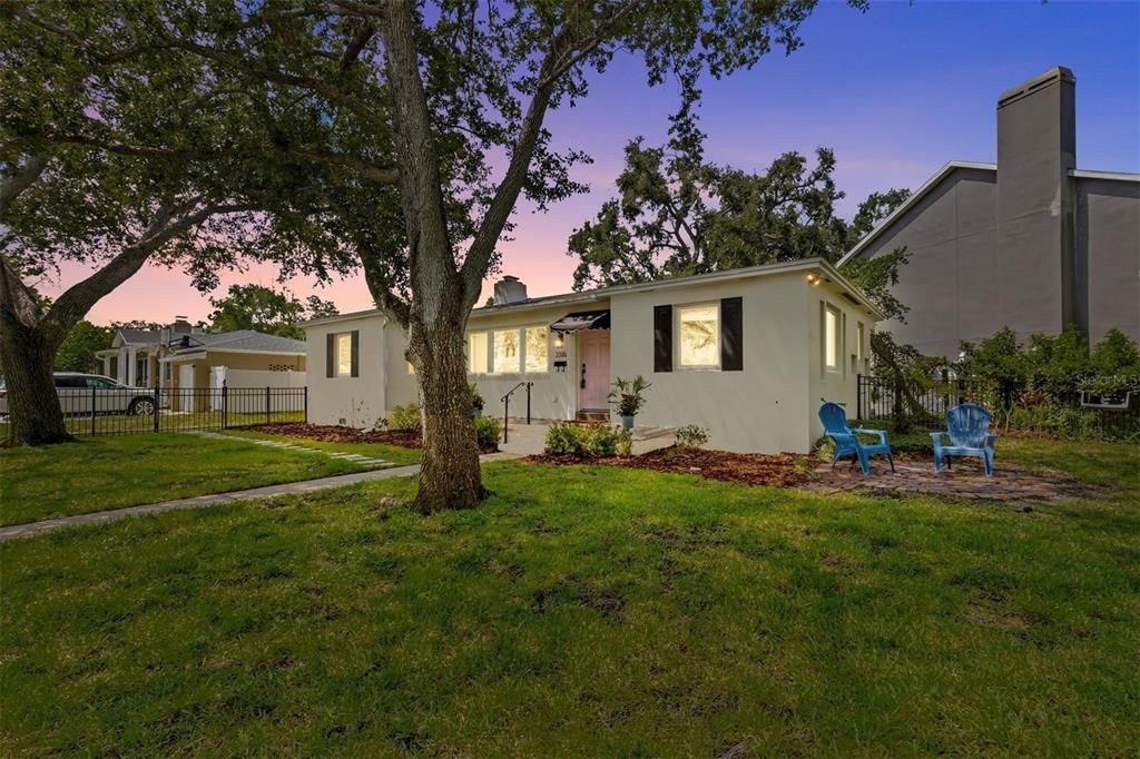 最近售出: $929,000 (3 贝兹, 2 浴室, 1289 平方英尺)