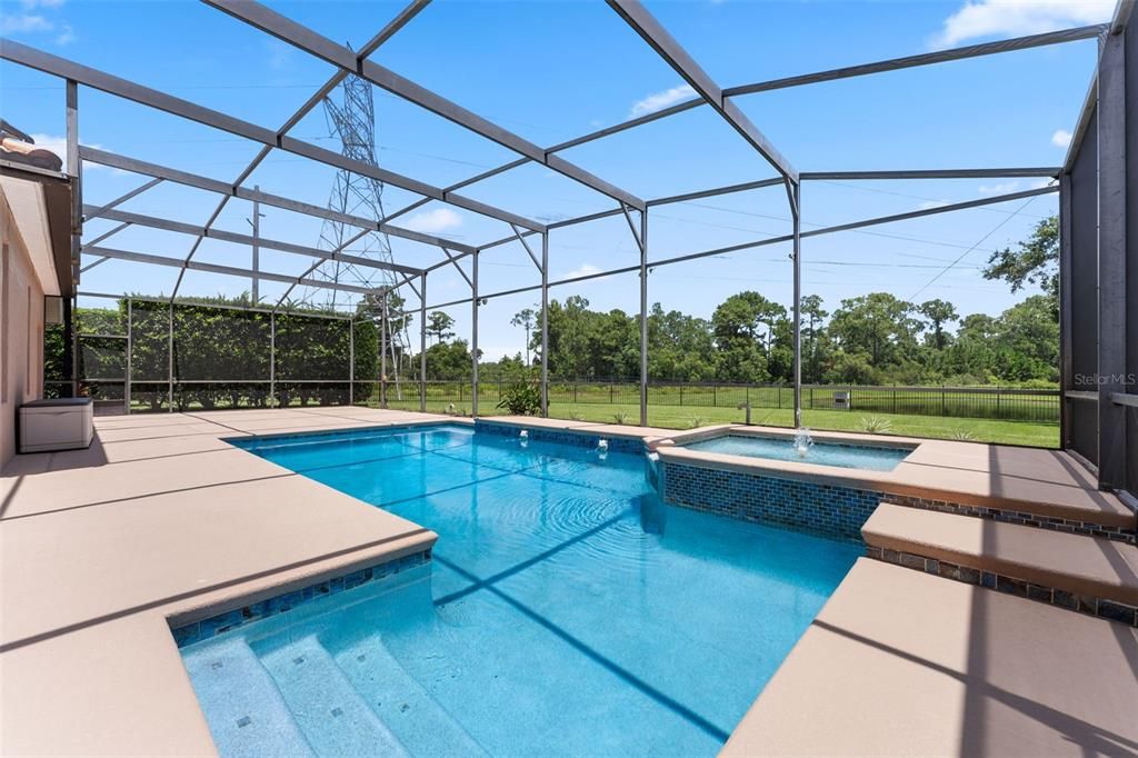 Activo con contrato: $849,900 (5 camas, 3 baños, 2788 Pies cuadrados)