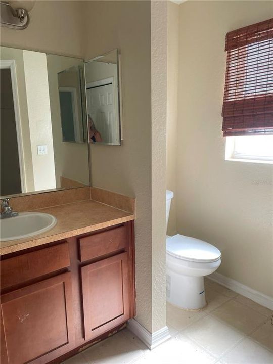 Под контрактом: $249,900 (3 спален, 2 ванн, 1292 Квадратных фут)