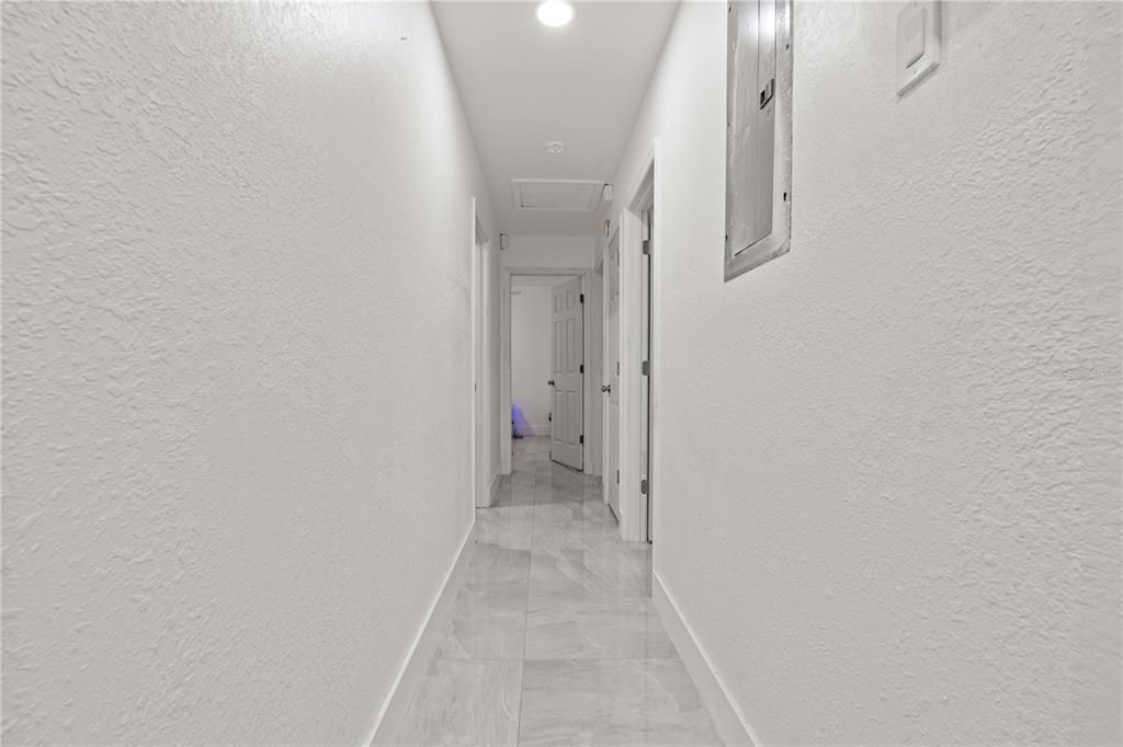 For Sale: $485,000 (3 beds, 2 baths, 1824 Square Feet)