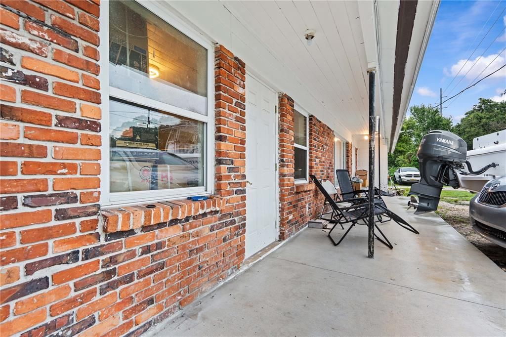 For Sale: $485,000 (3 beds, 2 baths, 1824 Square Feet)