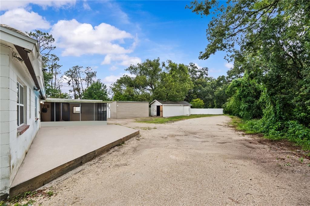 For Sale: $485,000 (3 beds, 2 baths, 1824 Square Feet)