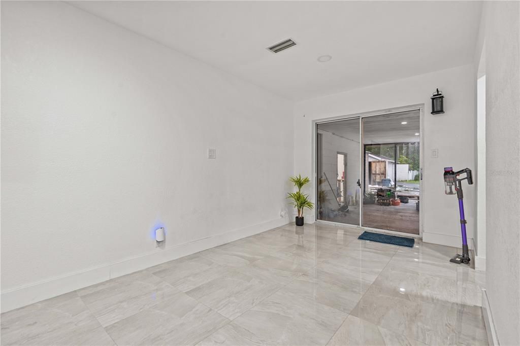 For Sale: $485,000 (3 beds, 2 baths, 1824 Square Feet)