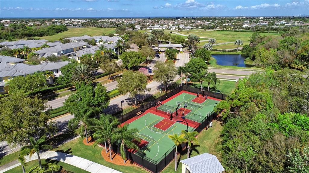 Active With Contract: $627,750 (4 beds, 3 baths, 2922 Square Feet)