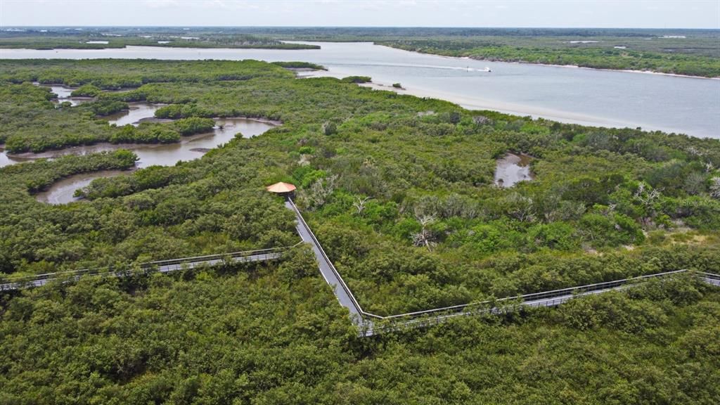 待售: $359,900 (2 贝兹, 2 浴室, 1339 平方英尺)