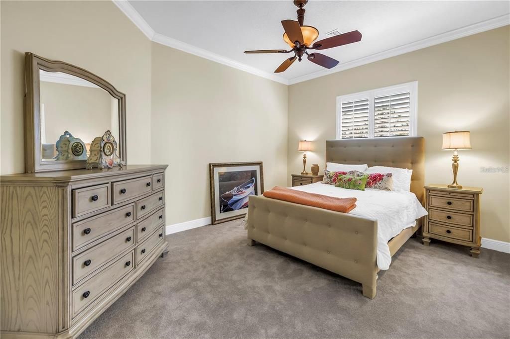 出租: $5,500 (4 贝兹, 4 浴室, 3833 平方英尺)