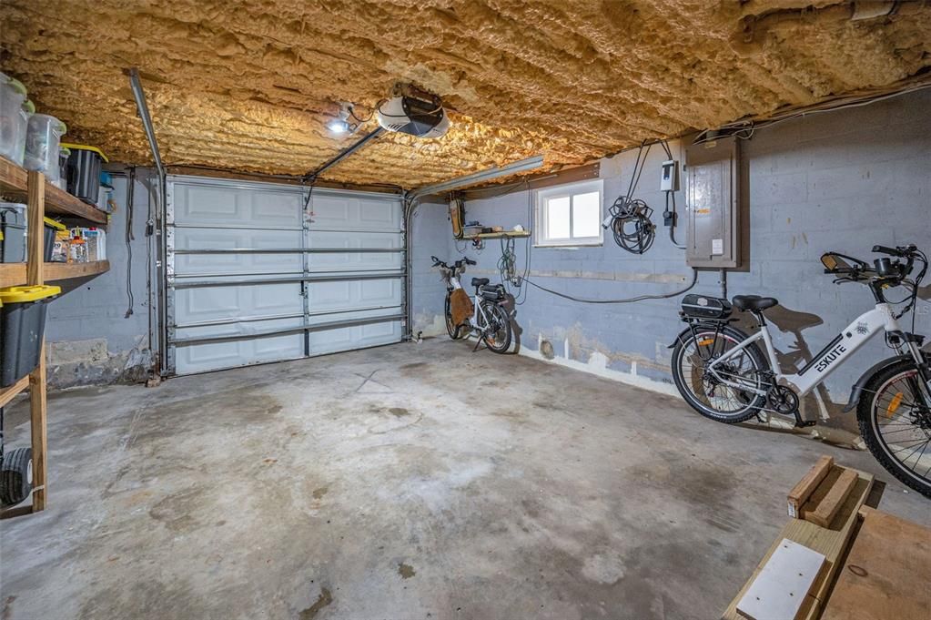 На продажу: $992,500 (2 спален, 2 ванн, 1704 Квадратных фут)