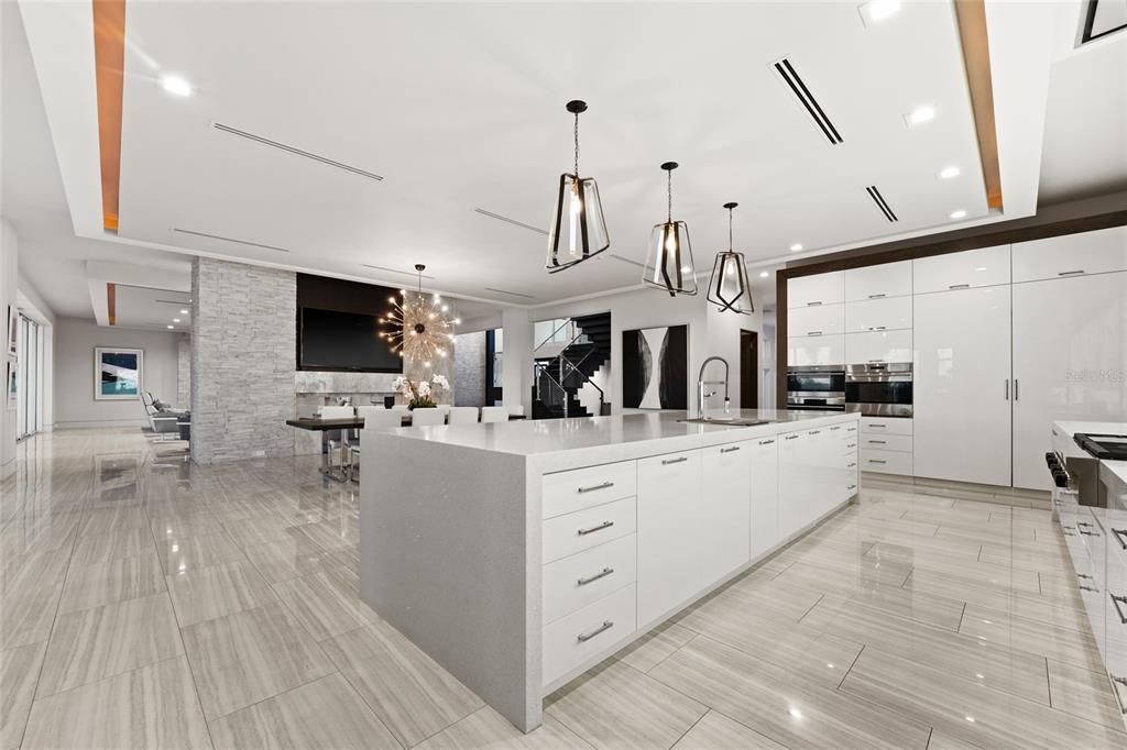 待售: $5,860,000 (4 贝兹, 4 浴室, 7872 平方英尺)