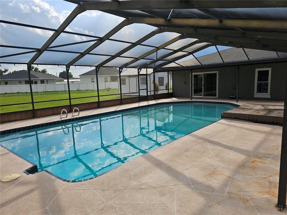 For Sale: $525,000 (4 beds, 4 baths, 3377 Square Feet)