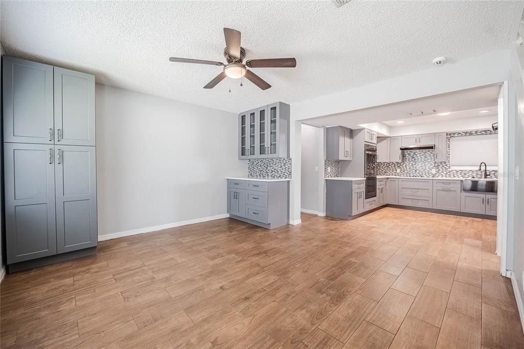 For Sale: $525,000 (4 beds, 4 baths, 3377 Square Feet)