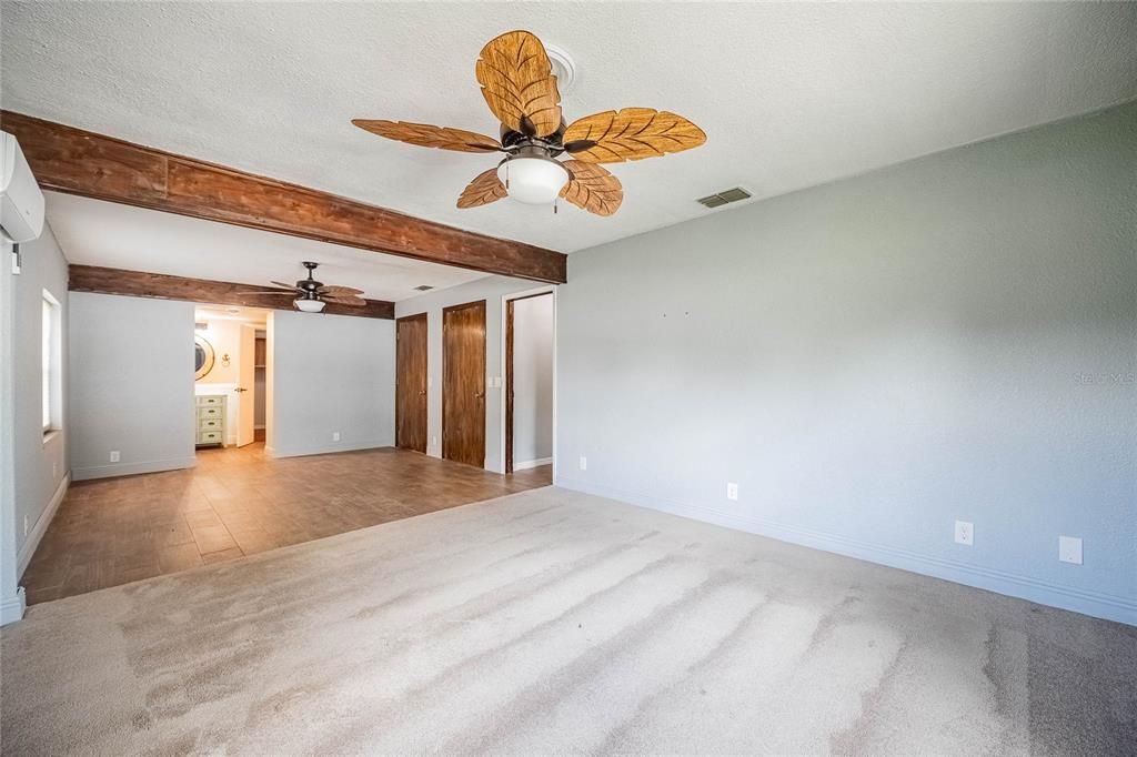 For Sale: $525,000 (4 beds, 4 baths, 3377 Square Feet)