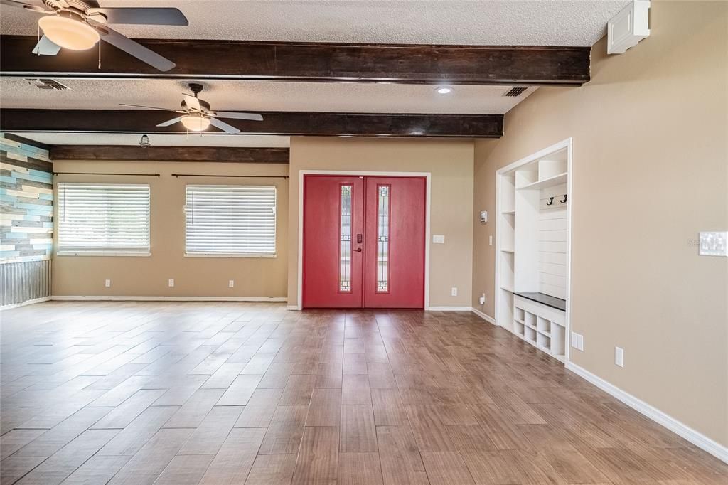 For Sale: $525,000 (4 beds, 4 baths, 3377 Square Feet)