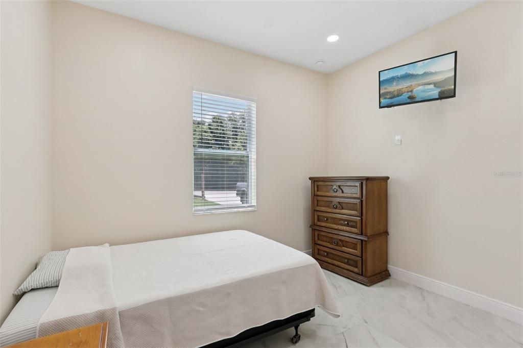 For Sale: $530,000 (4 beds, 3 baths, 2334 Square Feet)