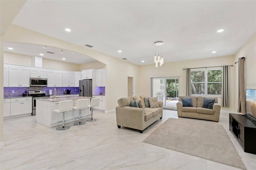 For Sale: $530,000 (4 beds, 3 baths, 2334 Square Feet)