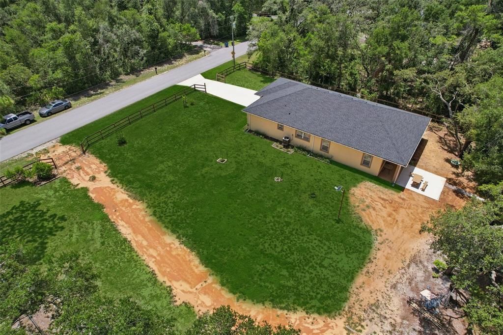 For Sale: $530,000 (4 beds, 3 baths, 2334 Square Feet)