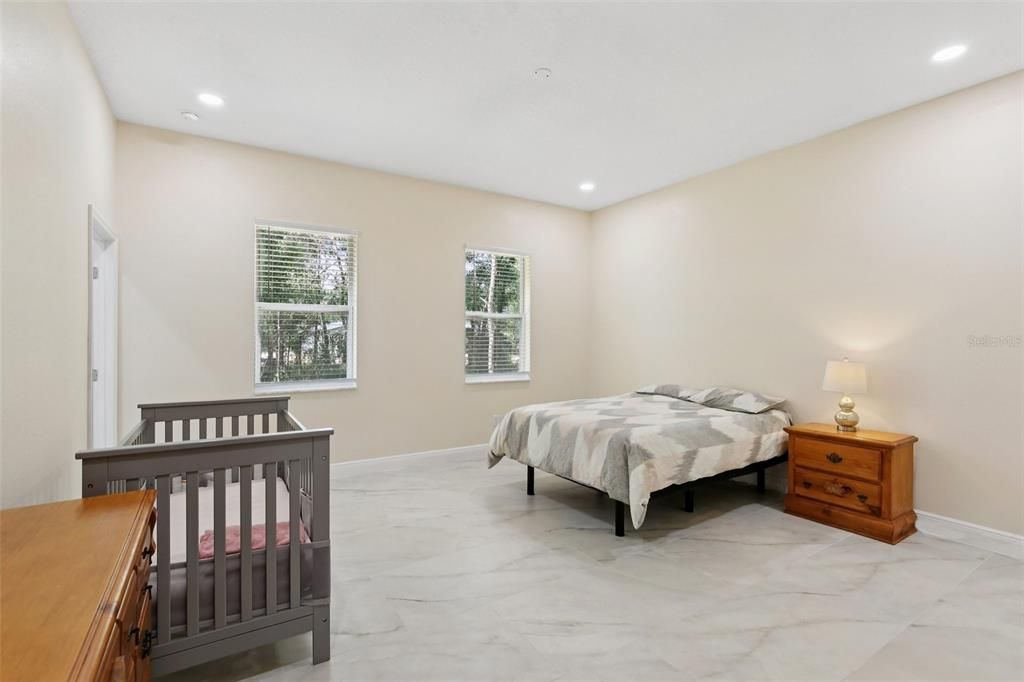 For Sale: $530,000 (4 beds, 3 baths, 2334 Square Feet)