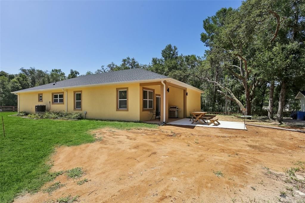 For Sale: $530,000 (4 beds, 3 baths, 2334 Square Feet)