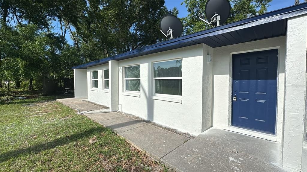 В аренду: $1,300 (2 спален, 1 ванн, 3160 Квадратных фут)