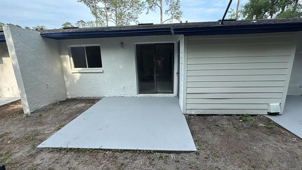 В аренду: $1,300 (2 спален, 1 ванн, 3160 Квадратных фут)