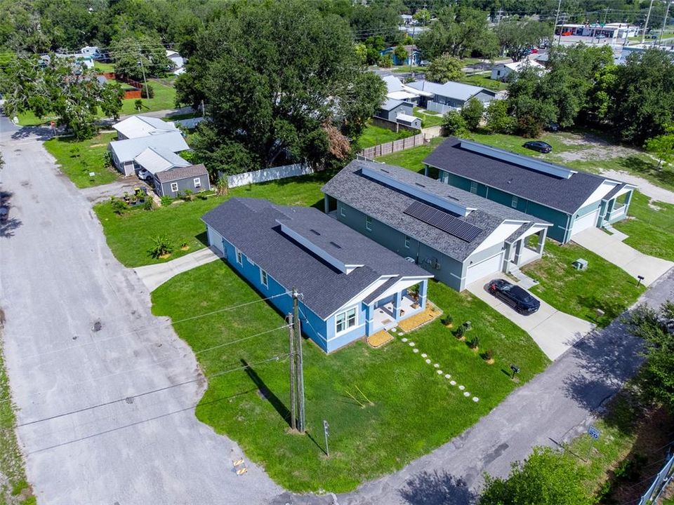 Active With Contract: $275,000 (3 beds, 2 baths, 1612 Square Feet)