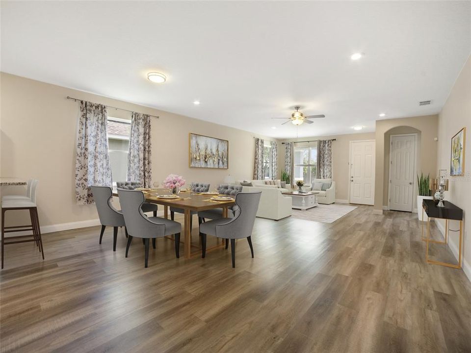 Active With Contract: $275,000 (3 beds, 2 baths, 1612 Square Feet)