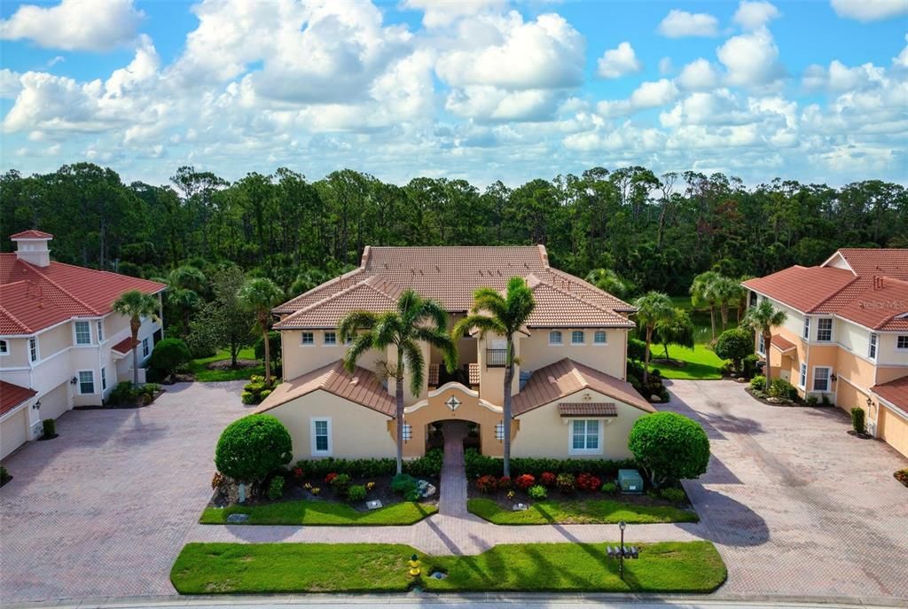 На продажу: $585,000 (3 спален, 2 ванн, 2326 Квадратных фут)