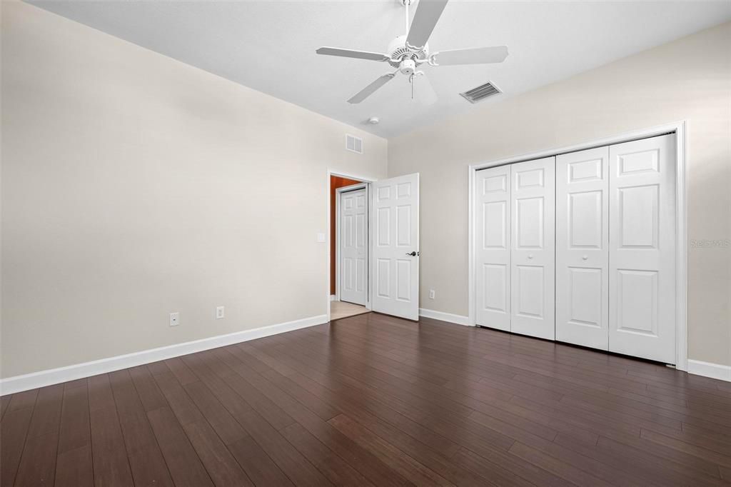 На продажу: $585,000 (3 спален, 2 ванн, 2326 Квадратных фут)