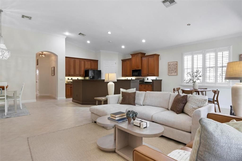 На продажу: $585,000 (3 спален, 2 ванн, 2326 Квадратных фут)