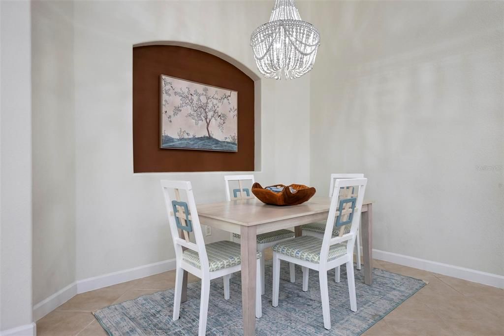 На продажу: $585,000 (3 спален, 2 ванн, 2326 Квадратных фут)