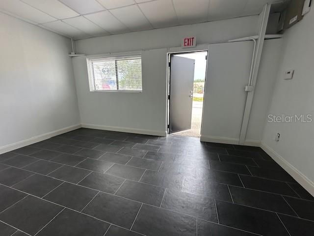 待售: $24,000 (0 贝兹, 0 浴室, 120 平方英尺)