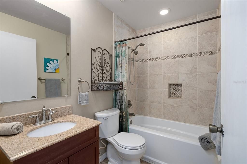 For Sale: $340,000 (3 beds, 2 baths, 1728 Square Feet)