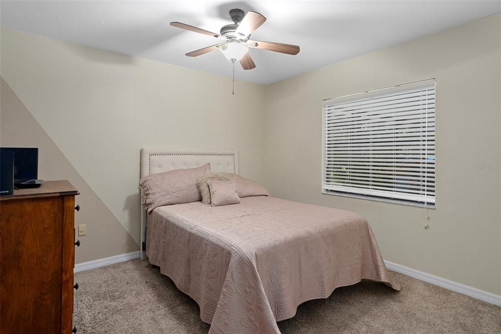 For Sale: $340,000 (3 beds, 2 baths, 1728 Square Feet)