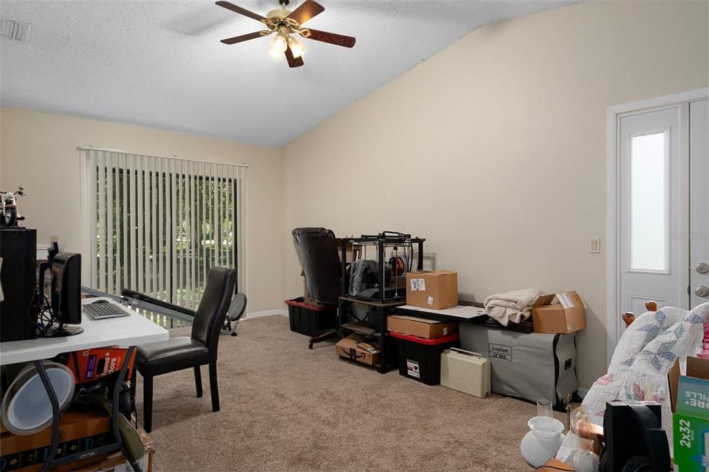 For Sale: $340,000 (3 beds, 2 baths, 1728 Square Feet)