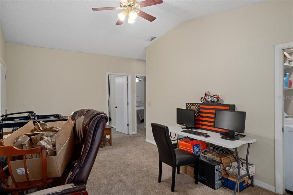 For Sale: $340,000 (3 beds, 2 baths, 1728 Square Feet)