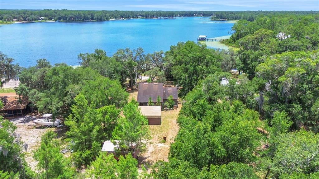 Recently Sold: $189,000 (2 beds, 1 baths, 1332 Square Feet)