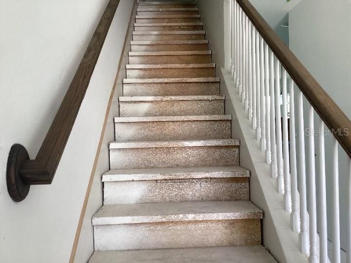 Activo con contrato: $401,180 (3 camas, 2 baños, 1654 Pies cuadrados)