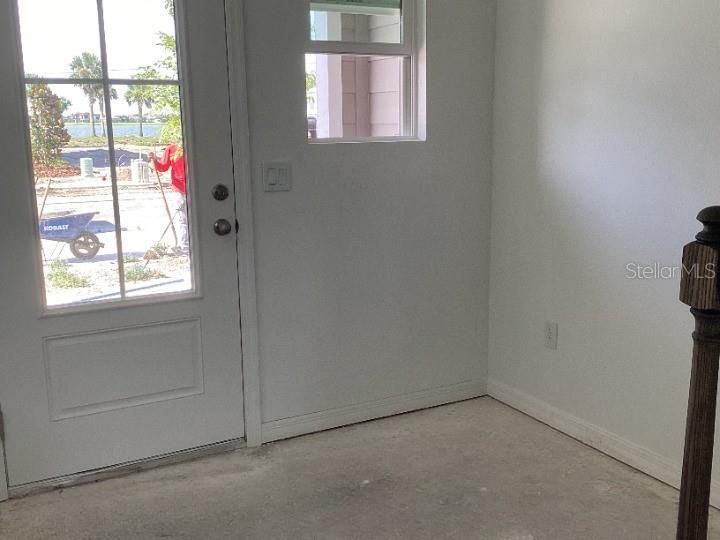 Activo con contrato: $401,180 (3 camas, 2 baños, 1654 Pies cuadrados)