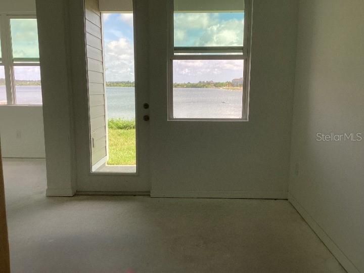 Activo con contrato: $401,180 (3 camas, 2 baños, 1654 Pies cuadrados)