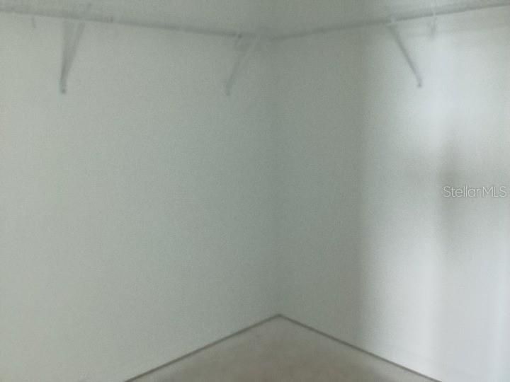 Activo con contrato: $401,180 (3 camas, 2 baños, 1654 Pies cuadrados)