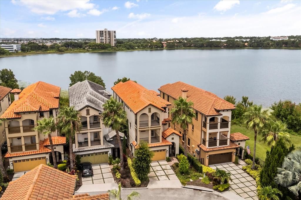 En Venta: $1,599,999 (4 camas, 4 baños, 4251 Pies cuadrados)