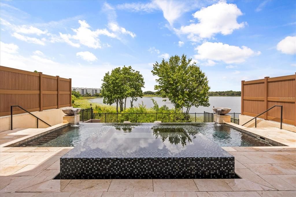 En Venta: $1,599,999 (4 camas, 4 baños, 4251 Pies cuadrados)