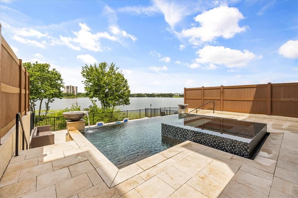 En Venta: $1,599,999 (4 camas, 4 baños, 4251 Pies cuadrados)