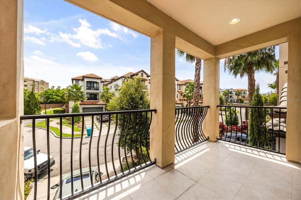 En Venta: $1,599,999 (4 camas, 4 baños, 4251 Pies cuadrados)